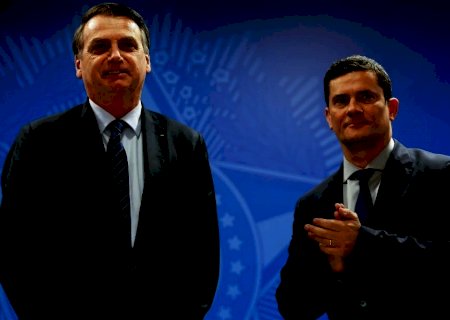 Bolsonaro chama Moro de “mentiroso deslavado” e nega comemorar Lula livre