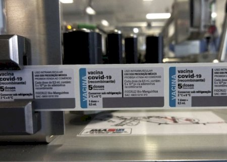 Fiocruz entrega 550 mil doses de vacina 100% brasileira, contra a covid-19