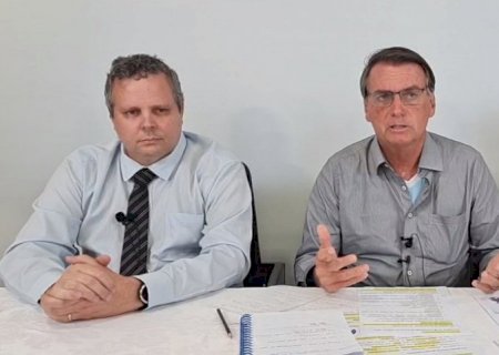 Quase R$ 2 trilhões ao longo de 14 anos. Você está pagando a conta. 'Quer pagar de novo?”, questionou Bolsonaro