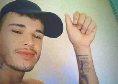 Jovem morre no hospital depois de carro capotar em estrada vicinal