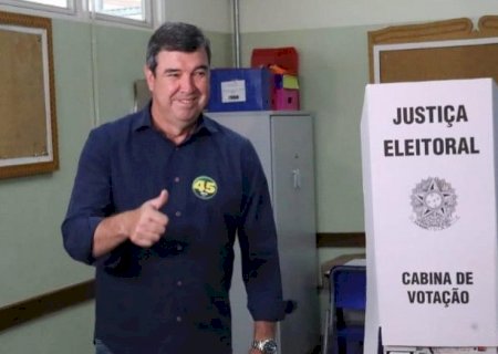 Reinaldo, Nelsinho, Simone, Soraya e Vander disputam apoio de Riedel em 2026