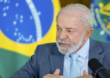 Lula afirma que mundo não dá direito a Trump ameaçar um país