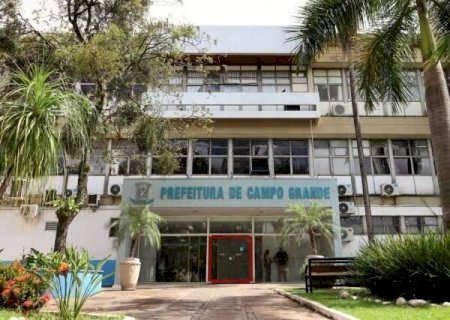 Prefeitura atribui corte de expediente a despesas com pol&iacute;ticas e sal&aacute;rios