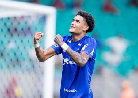 Kaique Kenji dedica gol pelo Cruzeiro ao filho de William, internado no CTI: “Orem por ele'
