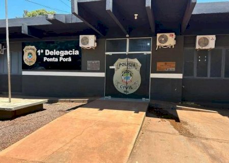 Ex-bombeiro &eacute; preso ao usar farda para cometer furtos na fronteira