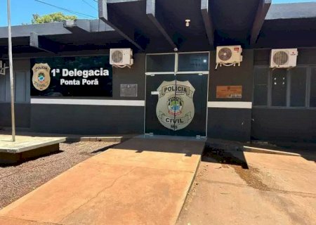 Ex-bombeiro é preso na fronteira ao usar farda para cometer furtos