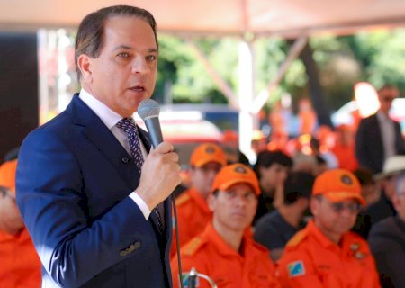 Coronel David destaca investimentos e reforça compromisso de defesa dos Bombeiros durante solenidade do Dia Nacional da corporação