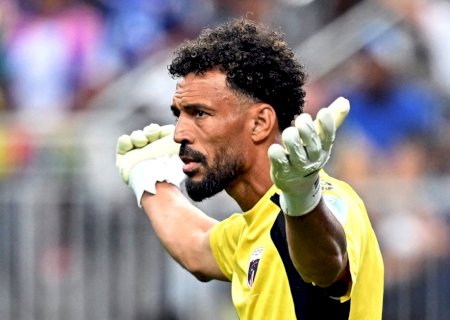 Vozinha adia chegada ao Chile para se apresentar ao Colo-Colo