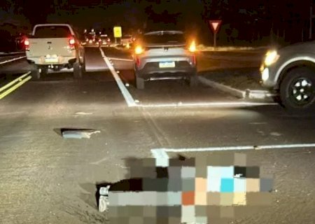 Mulher é atropelada por carreta e marido acaba preso suspeito do crime
