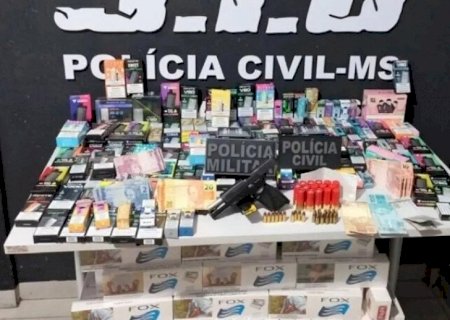 Homem é preso com pistola, munições, mais de 200 vapes e R$ 6,4 mil em Deodápolis