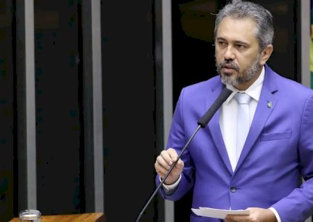 Ceará reelege Elmano governador no primeiro turno