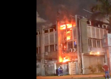 PF vai investigar incêndio na Universidade Federal de Pernambuco
